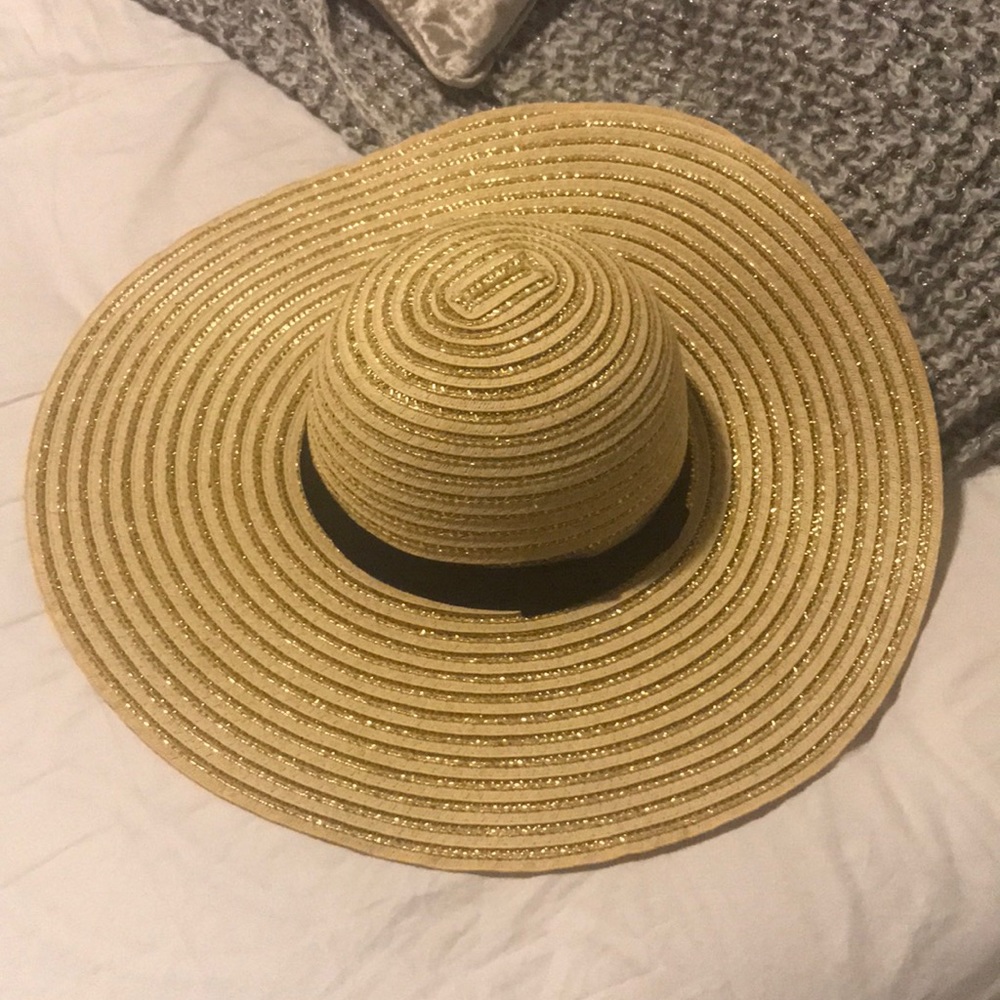Sun hat